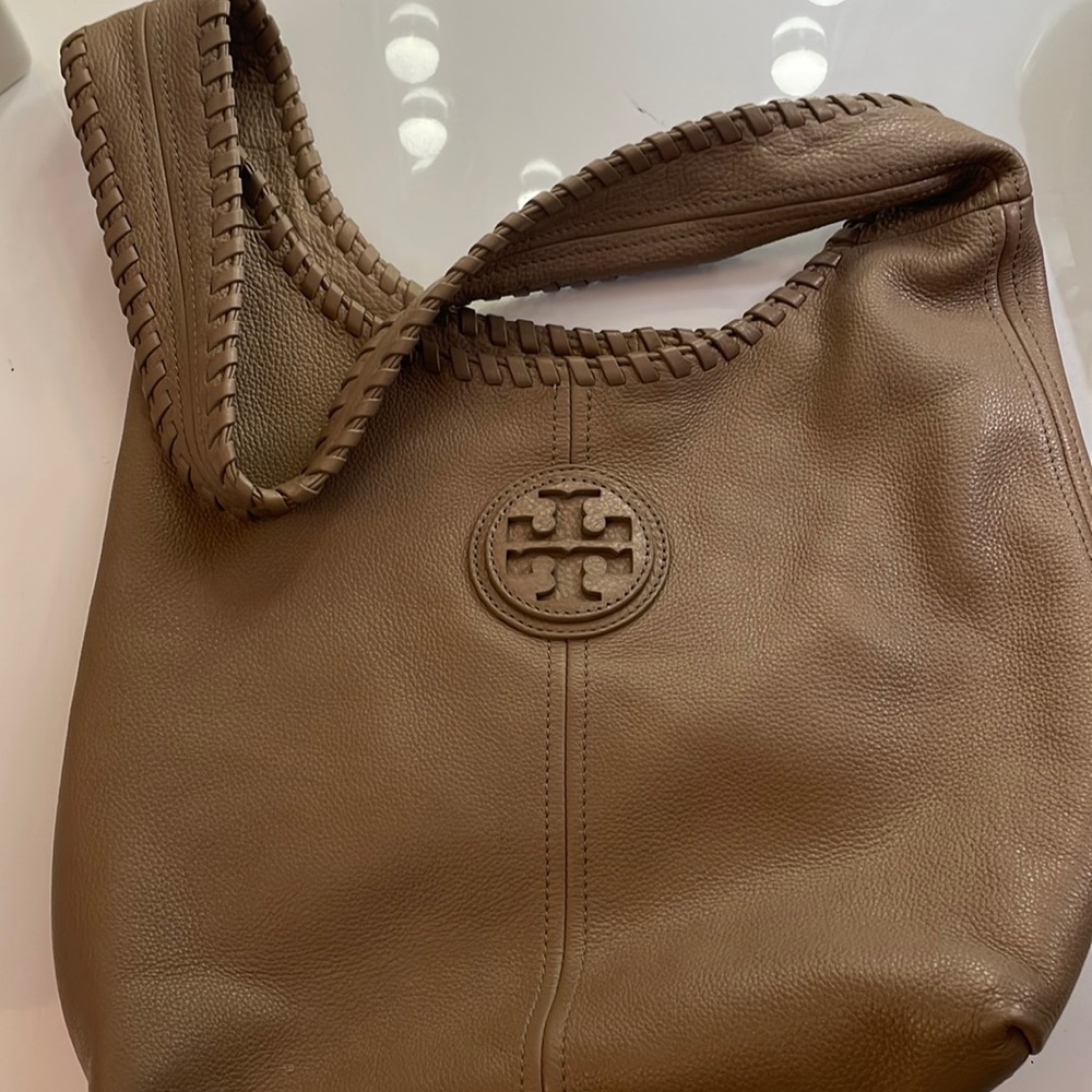 Tory burch tan swing bag